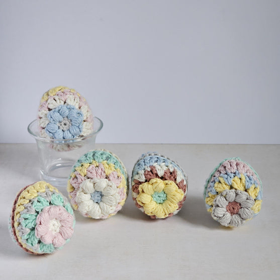 Granny eieren - Paasdecoratie
2