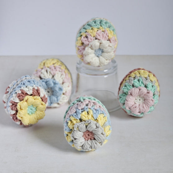 Granny eieren - Paasdecoratie
3
