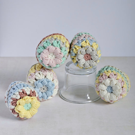 Granny eieren - Paasdecoratie
4