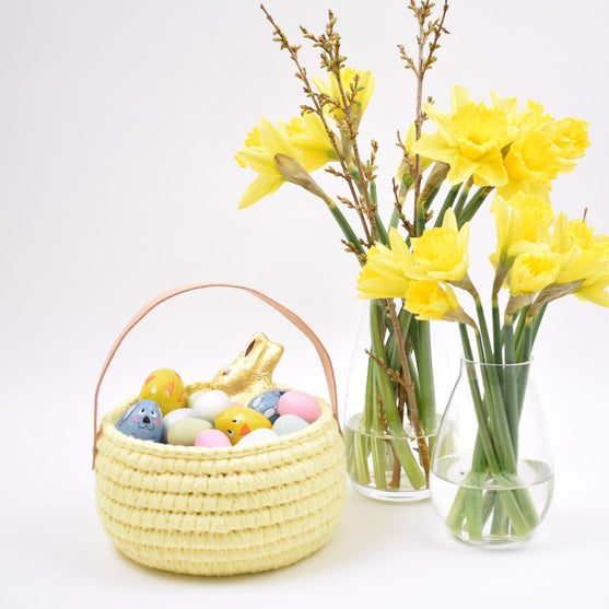 Ribbon paasmand met lederen hengsel
3