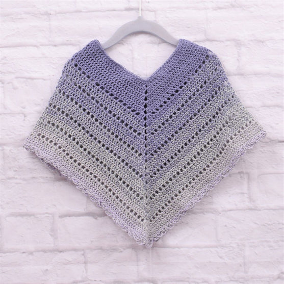 Classical Attitude kinder poncho
4