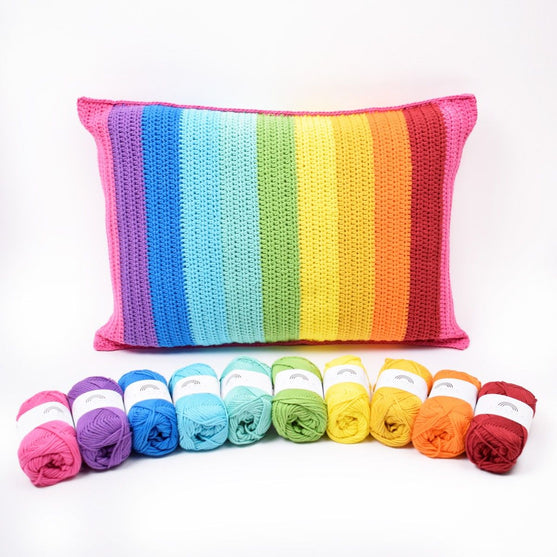 Rainbow Stripes Kussen
4