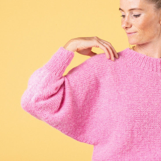 Kort Overdwars - Sweater - Pink Collection
5