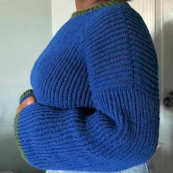 Keep It Lowkey - Trui
3