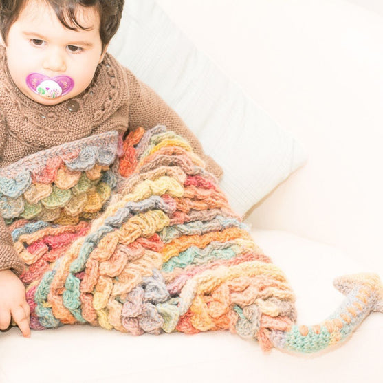 8024-382 - Baby trappelzak drakenstaart
2