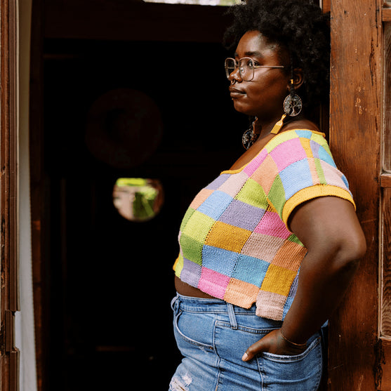 Suncatcher - Intarsia T-Shirt met Vierkante Hals
8