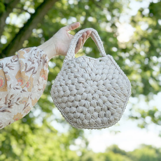 Lexi Tas - Handtas
7