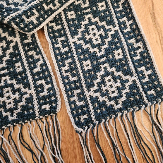 Ancient Ruin - Sjaal
10