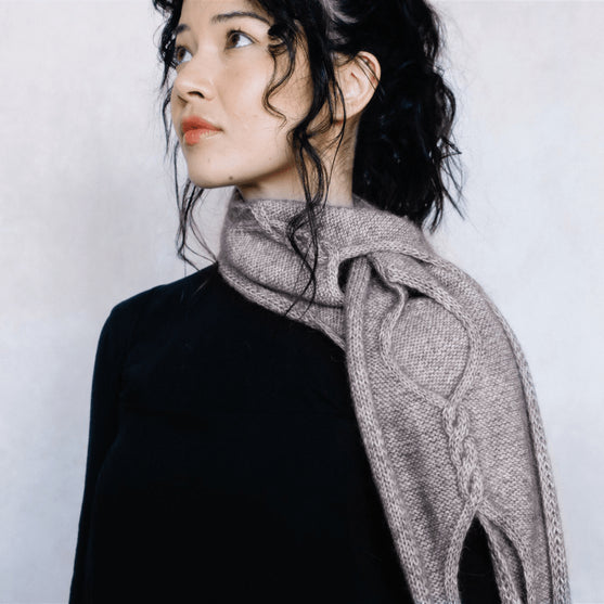 Isley - Opengewerkte Sjaal met Kabel
1