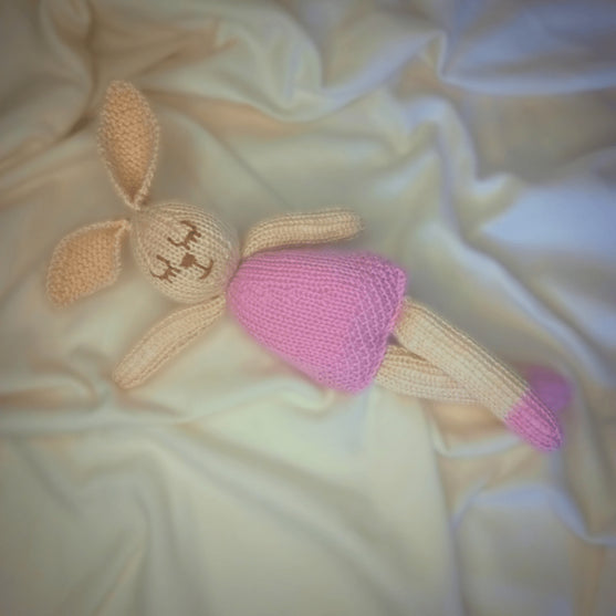 Bessie Bunny - Knuffel
3