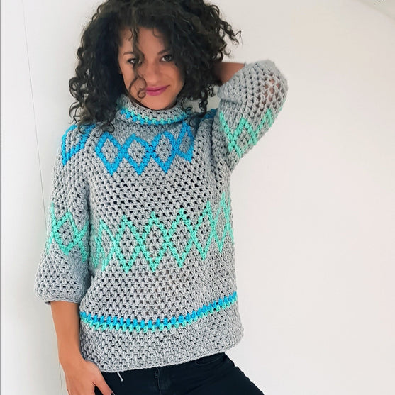 Diamonds Puff Sweater
3