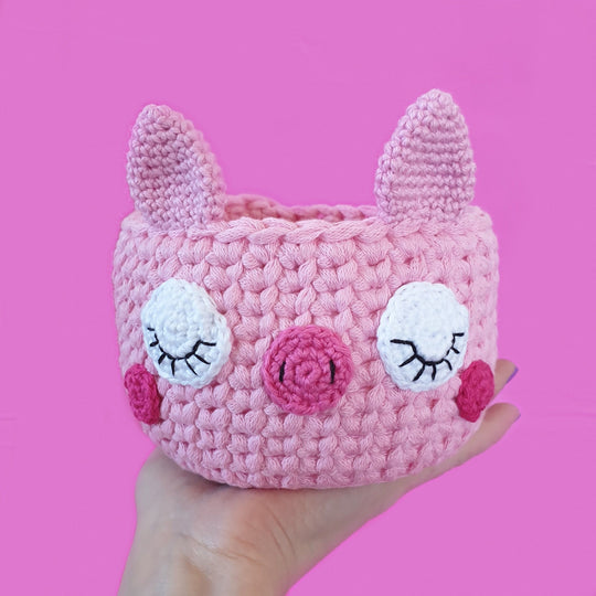 Kawaii Pig - Basket
