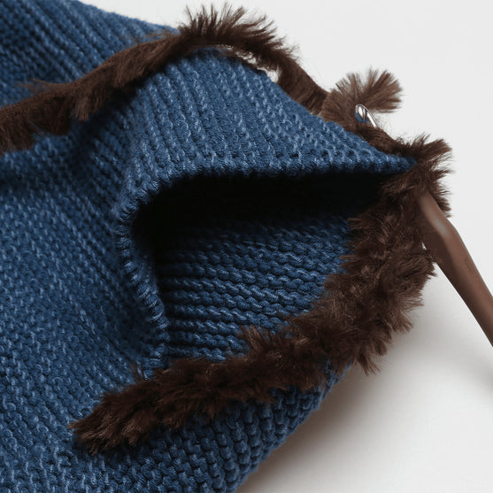 Gebreid Square Shrug
6