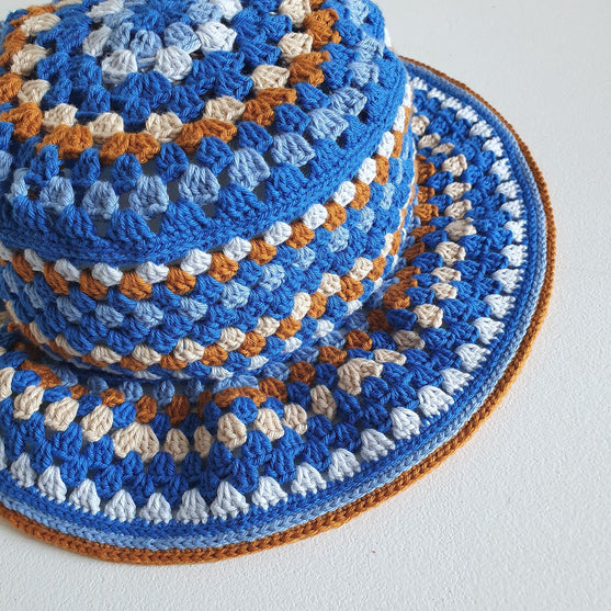 Oldes Sommerhat - Buckethat
2