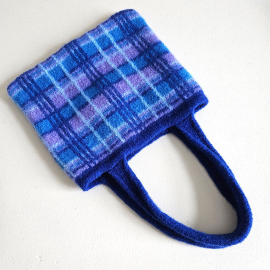 Voor alle dagen en feestjes - Vilten tas