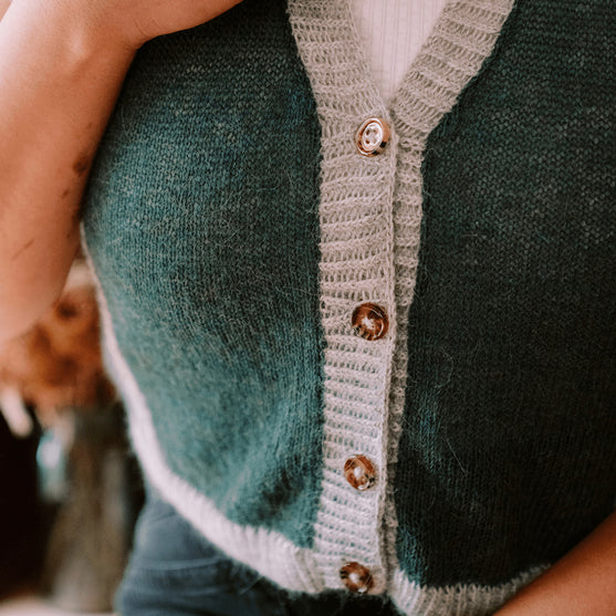 Diaphane Top - Shirt met Knopen
9