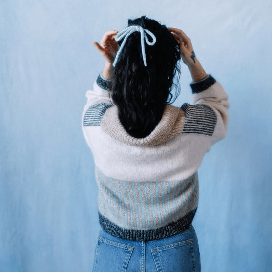 Amulet - Open Vest
8