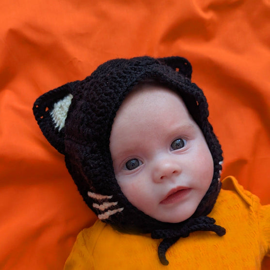 Baby Boo Bonnets - Drie Halloween mutsjes
6