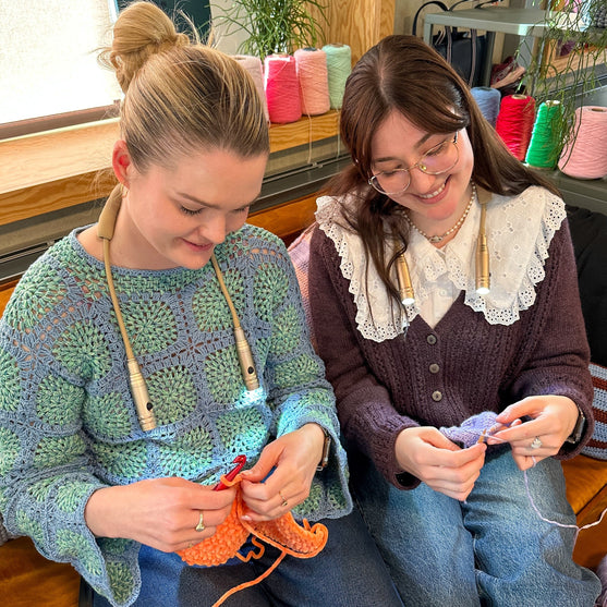 Neklamp Deluxe - Champagne - Hobbii
5