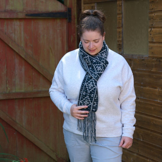 Ancient Ruin - Sjaal
8