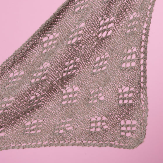 Lacey - Bandana
4