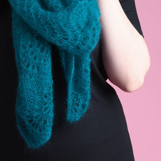 Pauwensjaal in Kid Silk
5