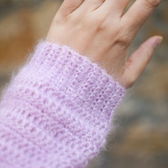 Essence - Vest met V-hals
6