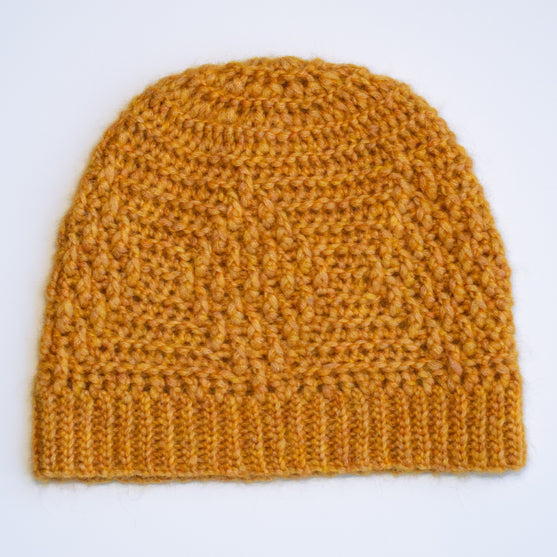 Beehive - Sjaal en beanie
5