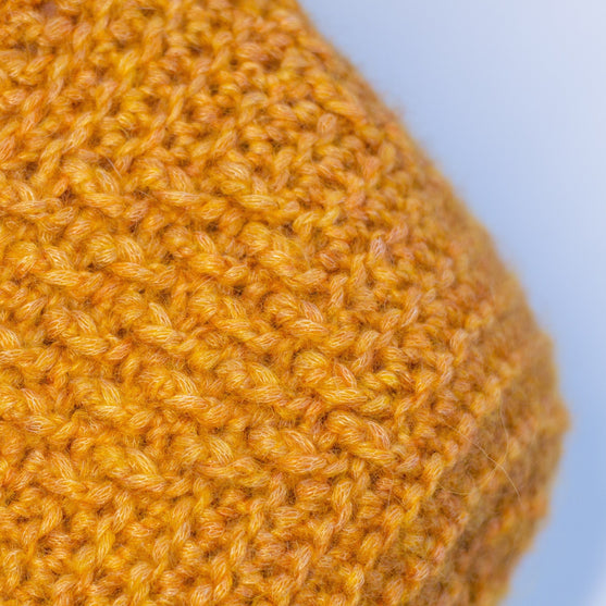 Beehive - Sjaal en beanie
7