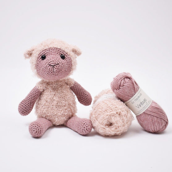 Schapen Lambert en Lana
2