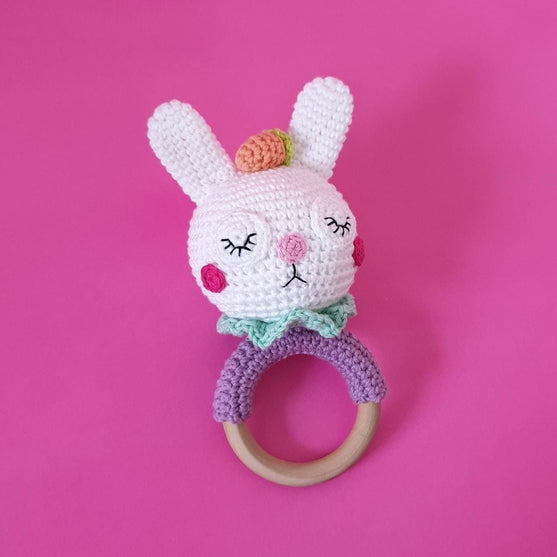 Kawaii Konijn - Rammelaar
2