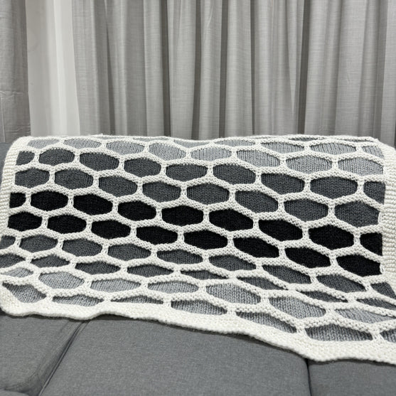 Faded Mosaic - Dekken
2