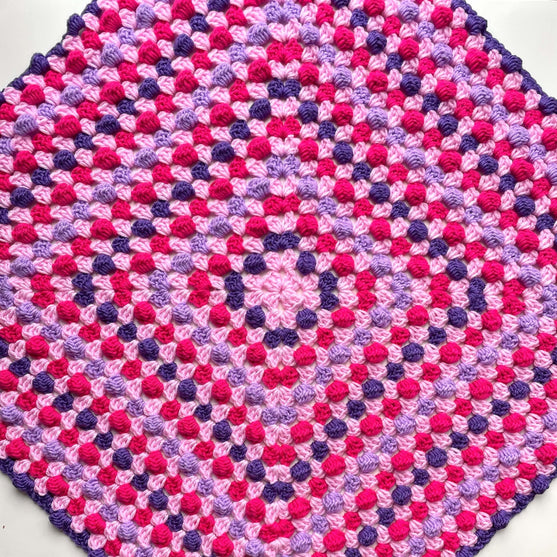 Bella’s Bobble Granny Square - Deken
3
