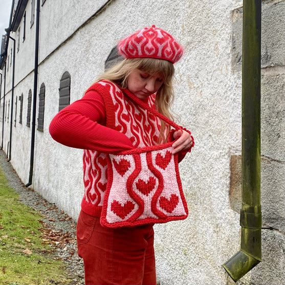 Twisted Love - Tas
2