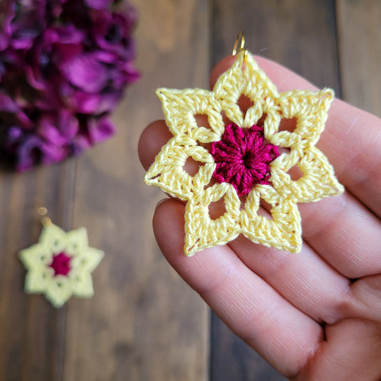 June Bloom - Oorbellen
5