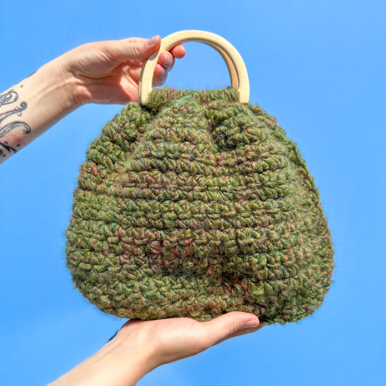 Tashandvatten van hout - D-vorm - Hobbii
3