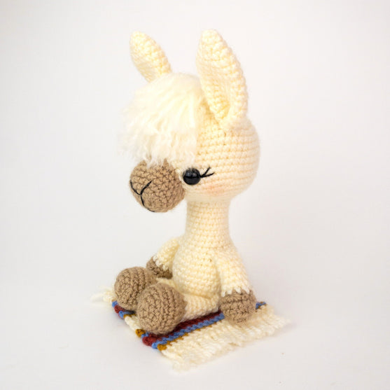 Lucy de Lama
3