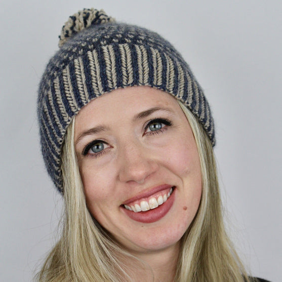 River Stone - Muts
5