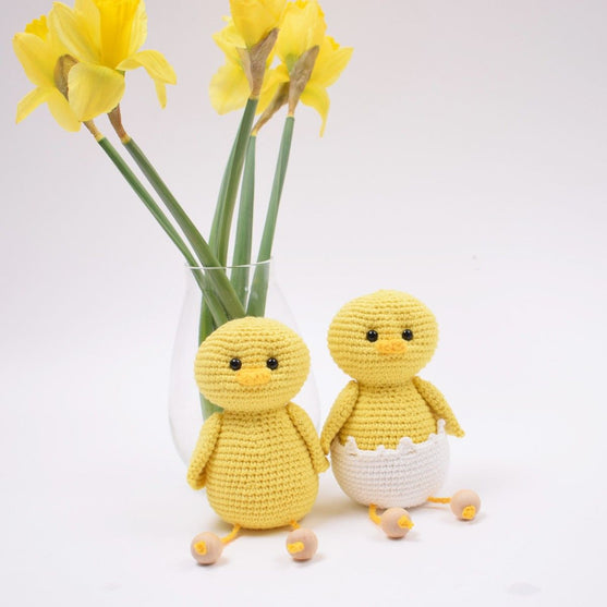 Paaskuikens met eierschaal - Groot
2