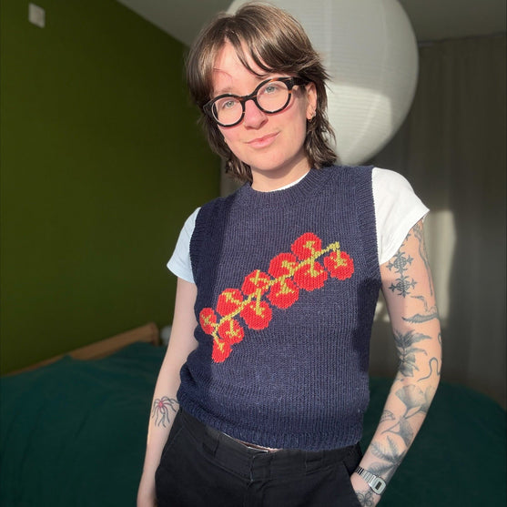 Cherry Tomato - Vest
7
