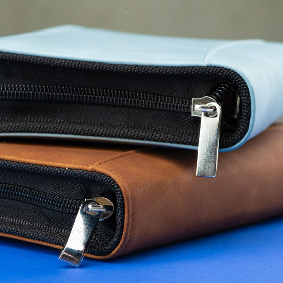 PU-organizer met zakken met ritssluiting - Hobbii
7