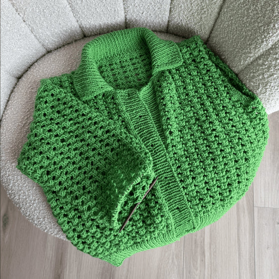 Easy Hole Structure Polo Cardigan - Vest
4