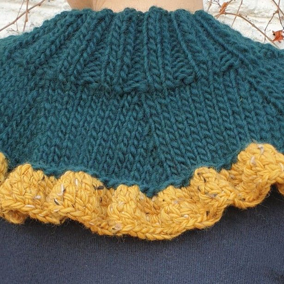 Susurrous - Halswarmer
3