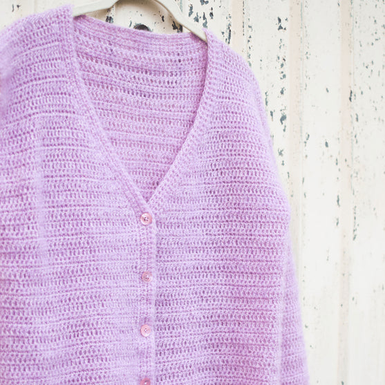 Essence - Vest met V-hals
2