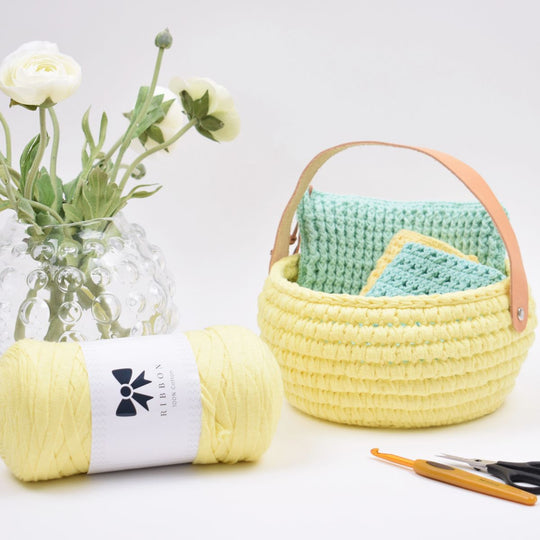 Ribbon paasmand met lederen hengsel