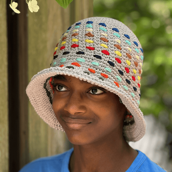 

Color Splash - Bucket Hat
8