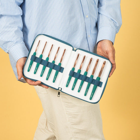 

Haaknaaldenset - Hobbii X TL Yarn Crafts
3