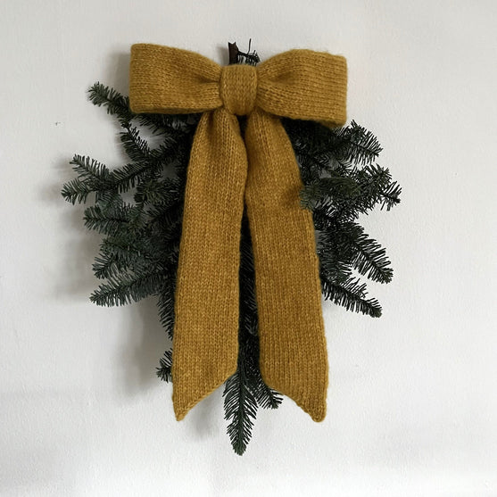 

Grote Strik - Versiering
4