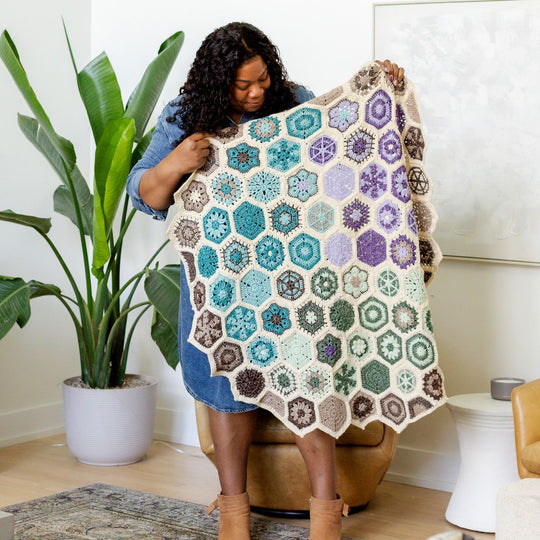 Aura - Plaid - #FrostandBloomCAL