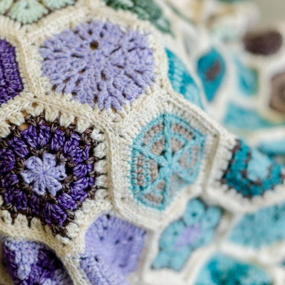 

Aura - Plaid - #FrostandBloomCAL
5